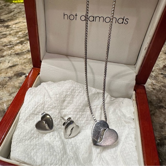 Diamond Necklace and Earring Set | Valentine’s Day Gifts | Sterling Silver Heart - Picture 4 of 12